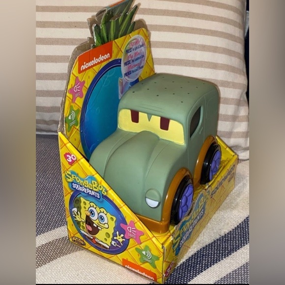 SQUIDWARD  toy car collectible NIB Nickelodeon SpongeBob SquarePants NKOK - Picture 3 of 5